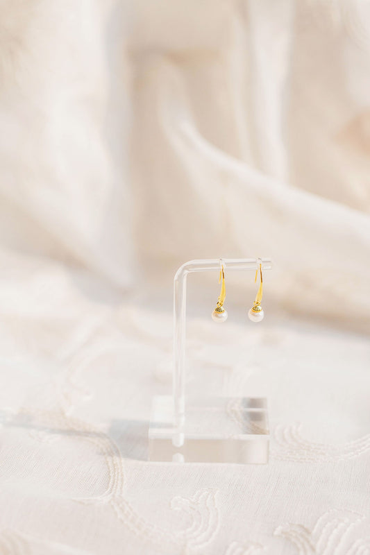 Lydia Pearl Drop Earrings