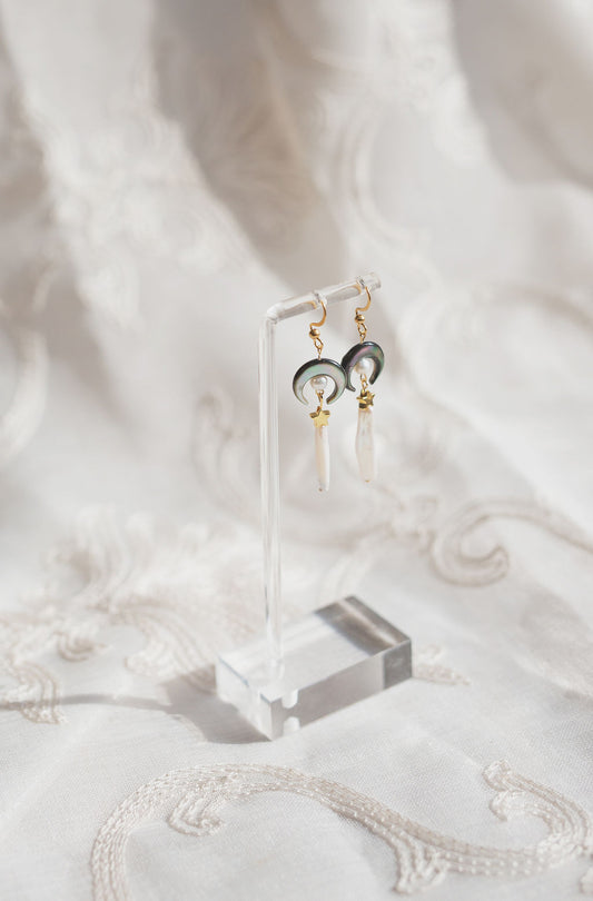 Celestial Moon Star Pearl Earrings, Gold Boho Bridal Dangle Jewelry