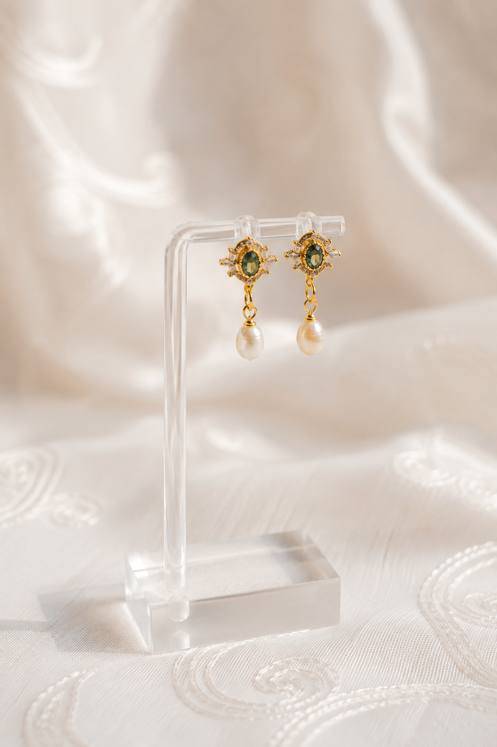 Eden Vintage Crystal and Pearl Drop Earrings