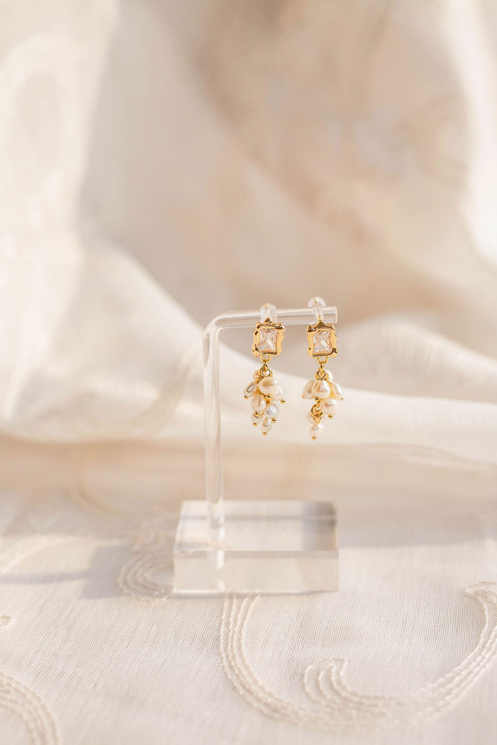 Theodora Pearl Earrings