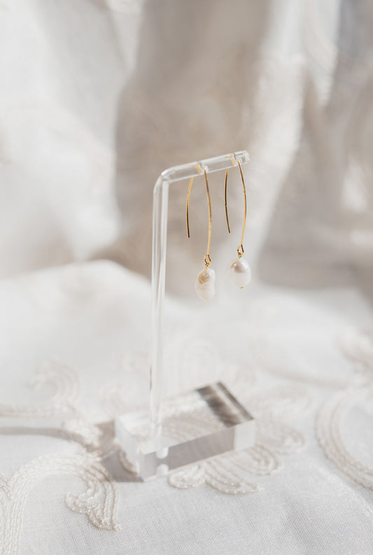 Baroque Freshwater Pearl Threader Earrings, Gold Long Dangle, Minimalist Bridal Wedding Jewelry
