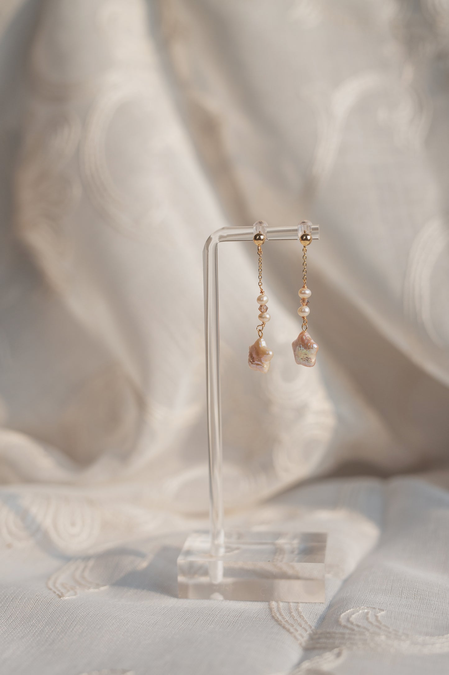 Star Freshwater Pearl Drop Earrings